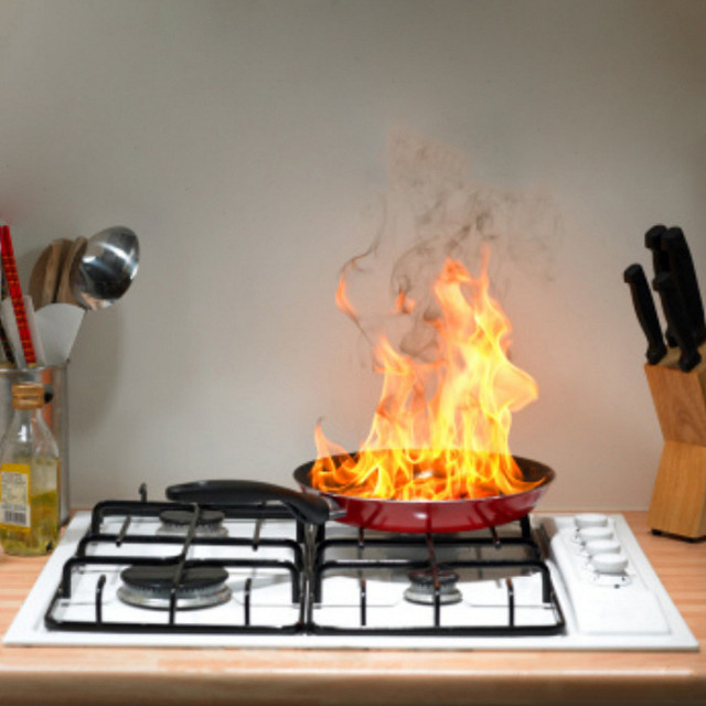 Great British Bake Off spurs 183% increase in claims for cooking related fires in UK homes